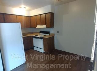 82 Beagle Club Rd APT 11, Jumping Branch, WV 25969