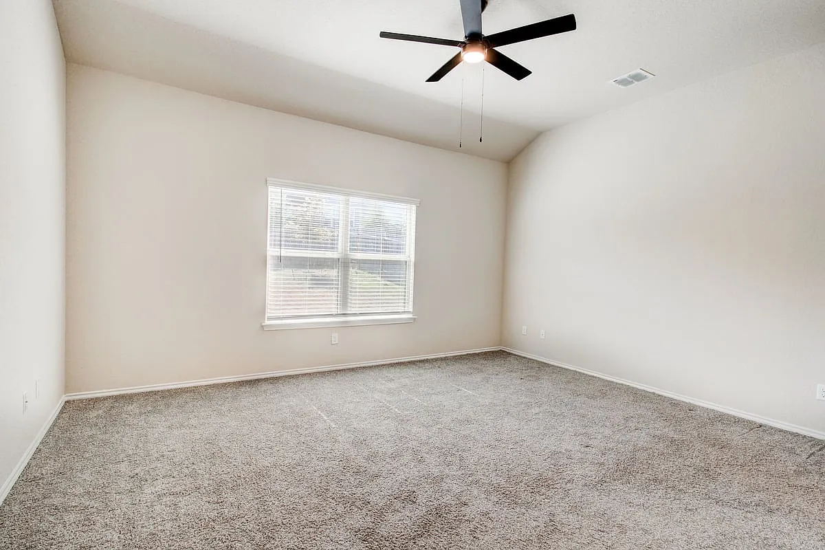 15219 Selene View — Photo 3
