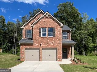 391 River Walk Farm Pkwy #11, Covington, GA