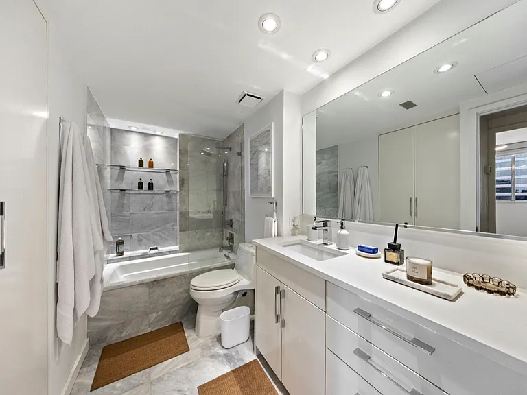 3701 Turtle Creek Blvd #9A — Photo 22