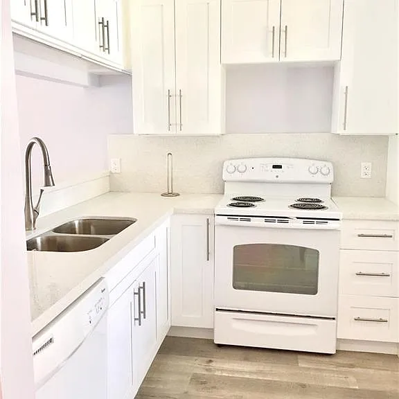 2648 Kings Lake Blvd #6-201 — Photo 4