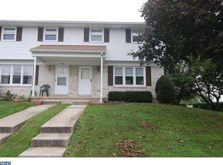 530 Linden St, Leesport, PA 19533