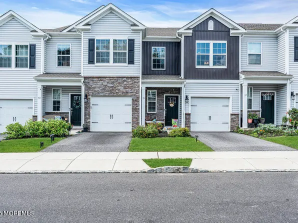 55 Peregrine Way, Burlington, NJ 08016