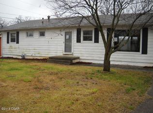 257 Hillcrest Dr, Neosho, MO 64850