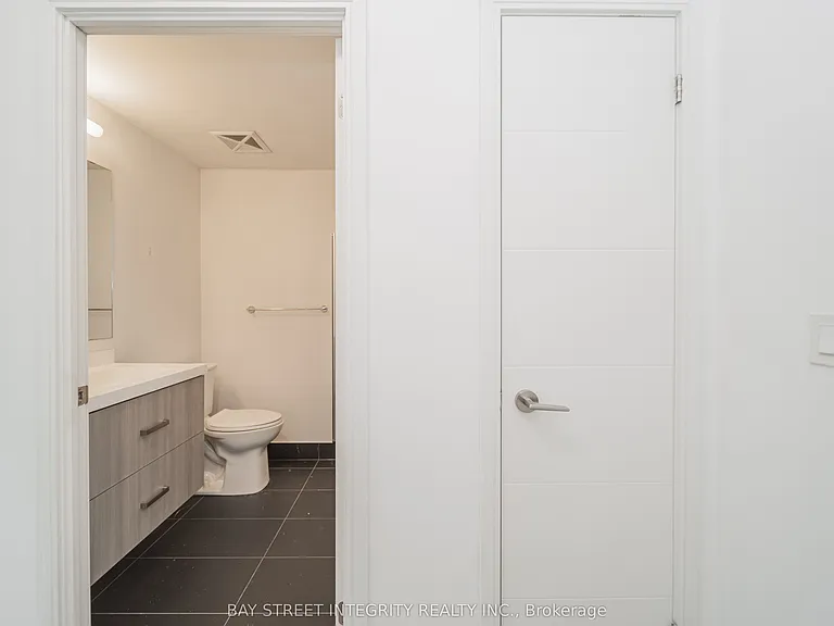 50 Wellesley St E #2801 — Photo 23