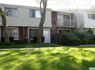 234 Springmeadow Dr UNIT D, Holbrook, NY 11741