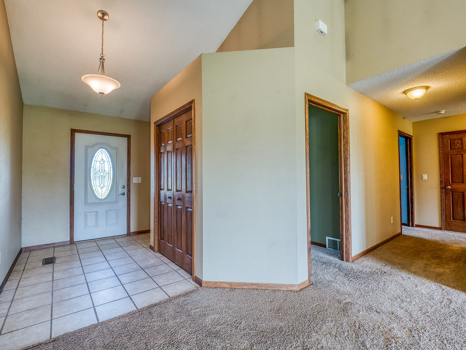 3 bed, 1600 sqft, $20,000 — Photo 4