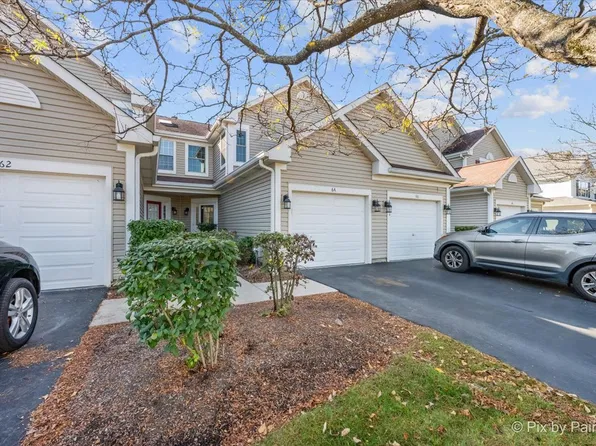 64 Harvest Gate, Lake In The Hills, IL 60156