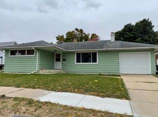 2014 7th St, Monroe, WI 53566