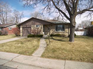 6166 Hoyt Ct, Arvada, CO 80004