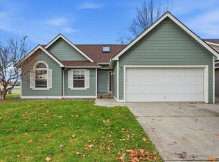 18907 E Baldwin Ln, Greenacres, WA 99016