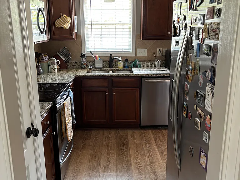 4608 Crystobal Rd — Photo 12