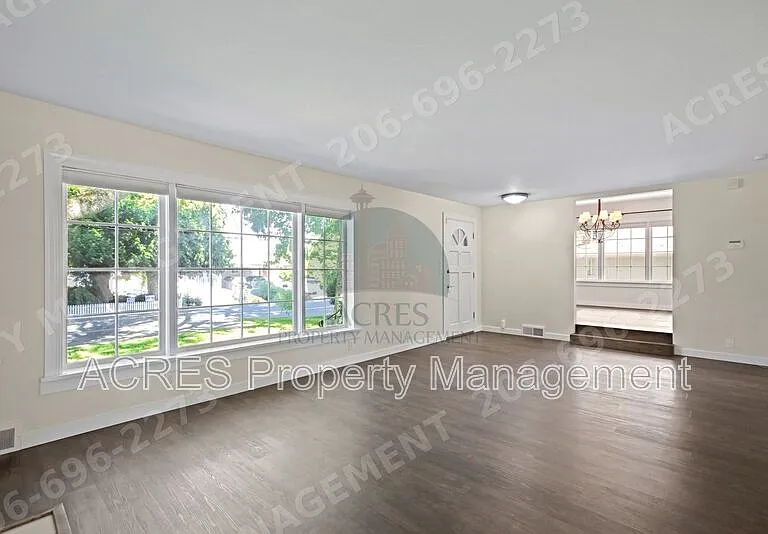 15446 21st Ave SW — Photo 5