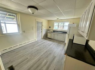 2 Main St #3, Tremont, PA 17981