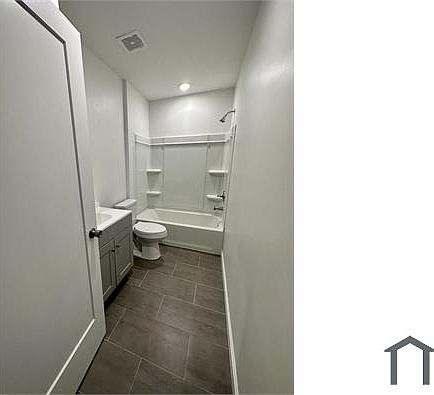 5th image of 4224 Brown St Floor 2