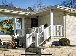 530 Anthony St, Glen Ellyn, IL 60137