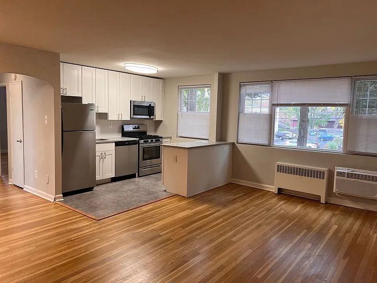 Metropolitan Bala Cynwyd — Photo 49
