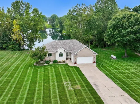 69100 Chief Ct, White Pigeon, MI 49099