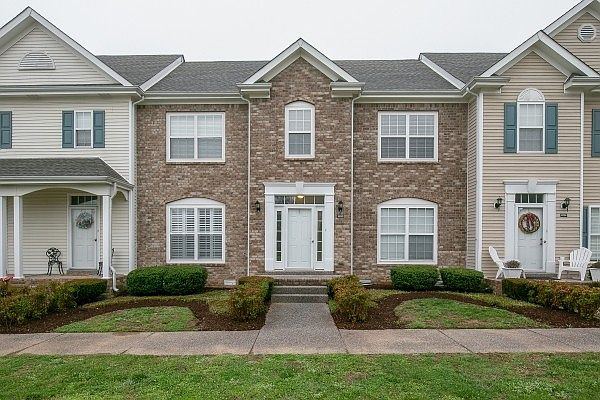 1st image of 1032 McKenna Dr