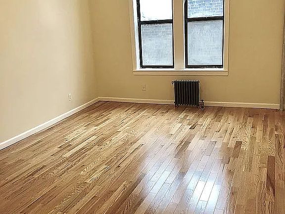 3rd image of 2819 Tilden Ave APT 1D