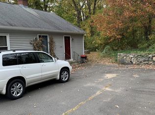 226 W High St #B, East Hampton, CT 06424