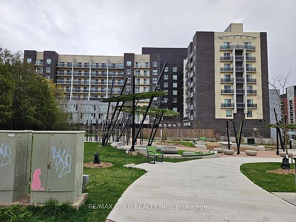 3rd image of 280 Lester St #623