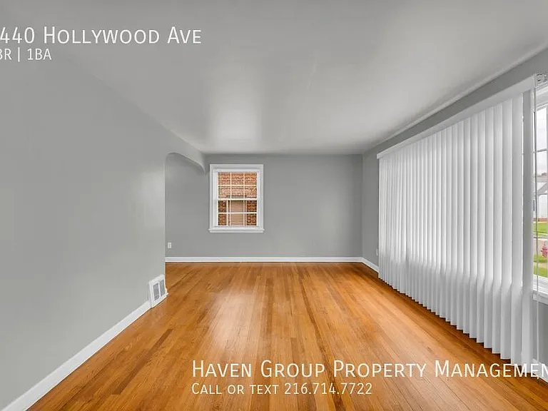 5440 Hollywood Ave — Photo 4