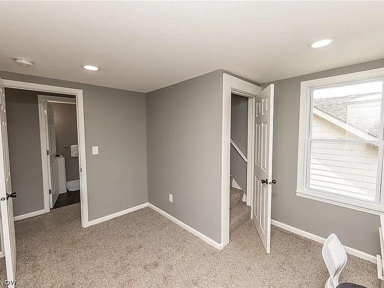 207 Lincoln Ave — Photo 25