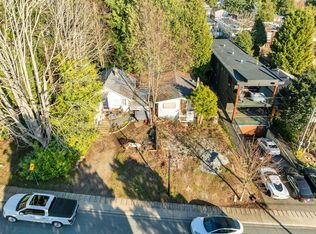 962 Maple St, White Rock, BC