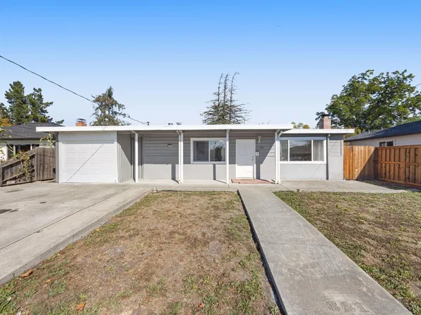 321 Coronado Drive, Petaluma, CA 94954
