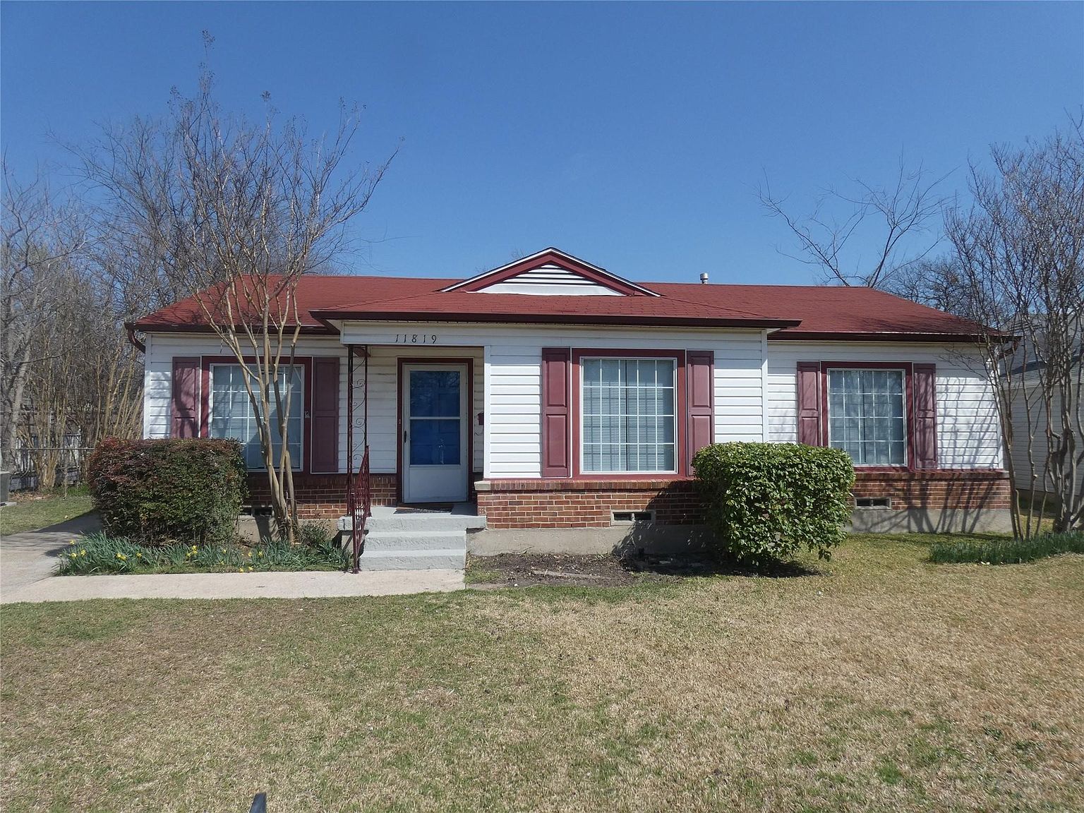 11819 Broadmoor Dr, Dallas TX - Owner Finance Home
