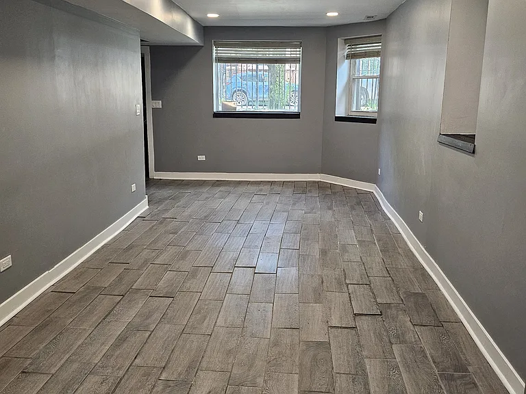 3219 W Crystal St #1 — Photo 5