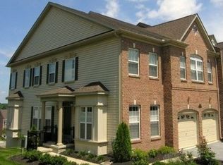 3151 Woodsedge Dr, Garnet Valley, PA
