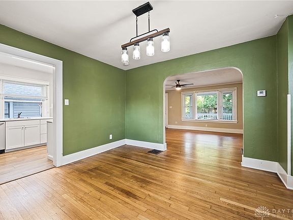 4th image of 1039 Pritz Ave