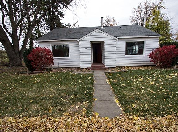 3rd image of 307 E 7th St