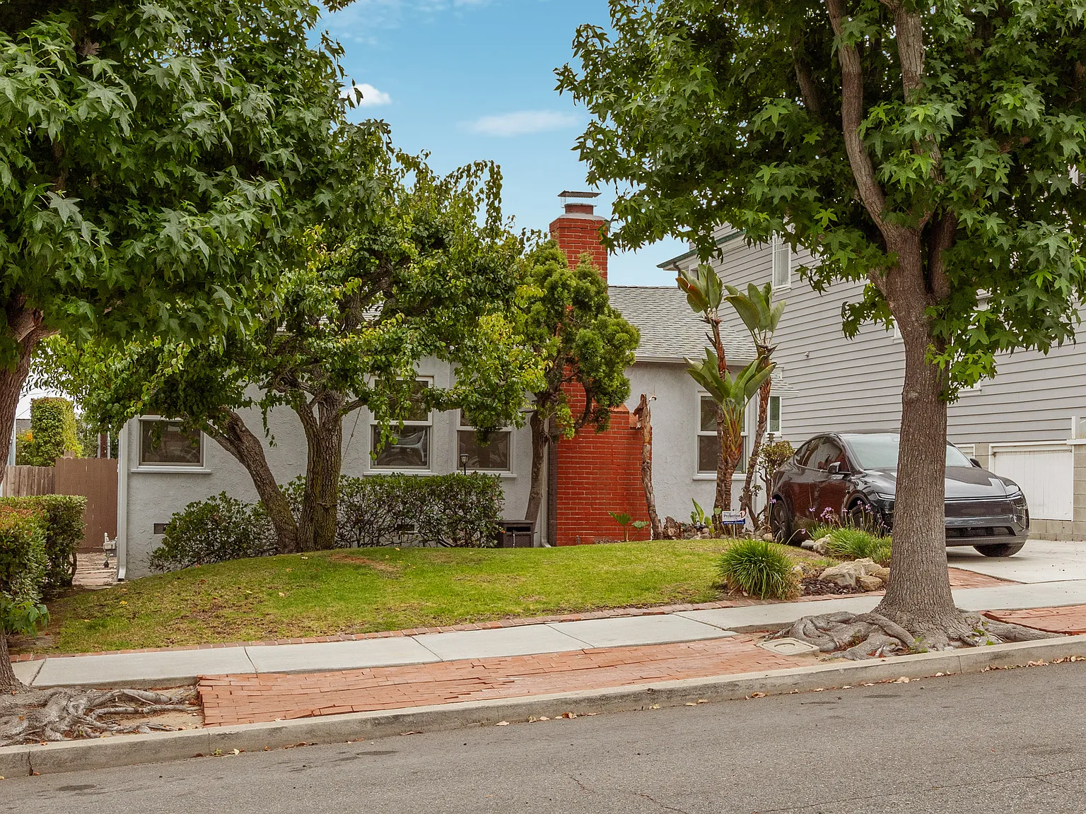 3 bed, 1108 sqft, $6,500 — Photo 4