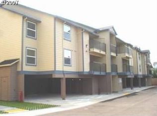 313 SE 162nd Ave, Portland, OR 97233