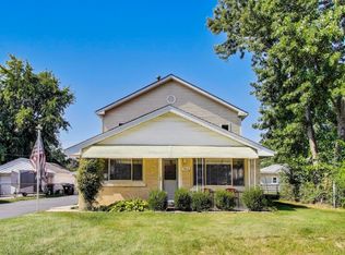 7808 S 78th Ct, Bridgeview, IL 60455