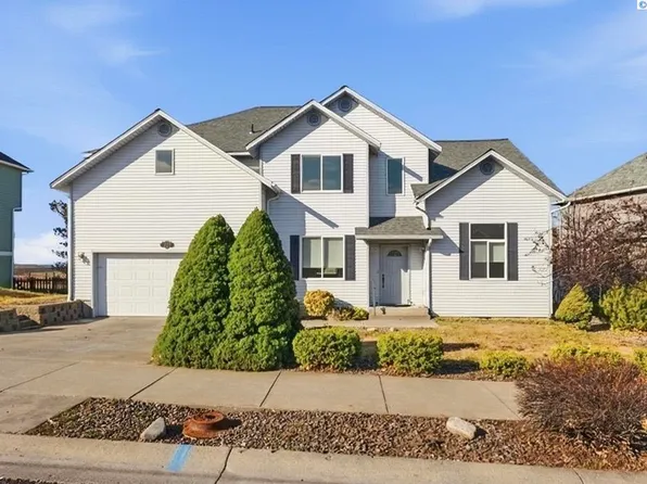 1225 SW Campus View Dr, Pullman, WA 99163