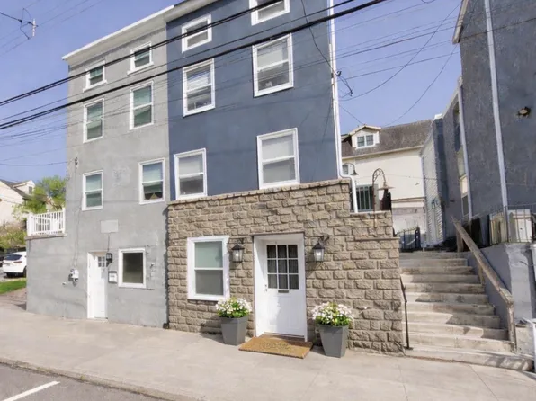 125 Maple St, Conshohocken, PA 19428