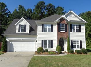 7429 Frances Irene Dr, Charlotte, NC 28215
