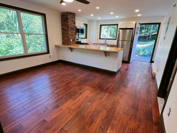 16 Brandreth St APT 2N