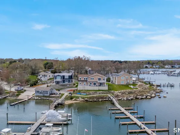 29 Dubois Drive #29, Stonington, CT 06355