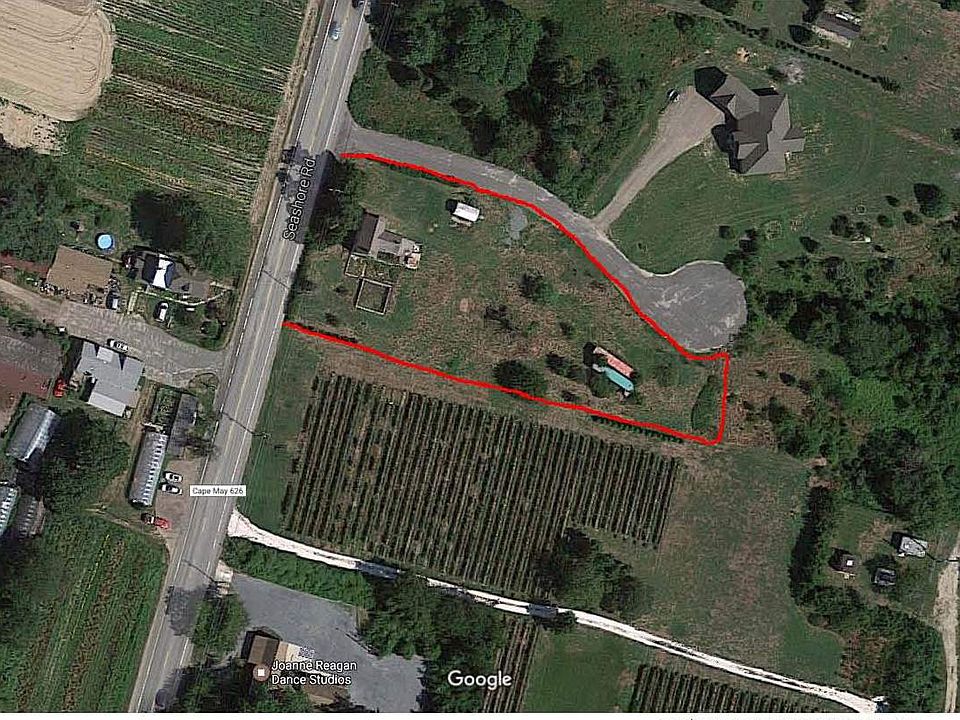 2nd image of 1031 Seashore Rd