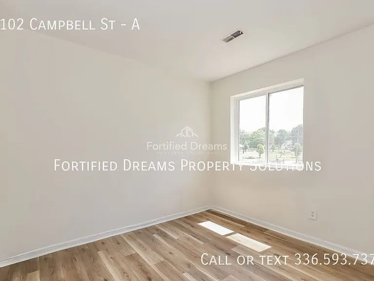 1102 Campbell St #A — Photo 37