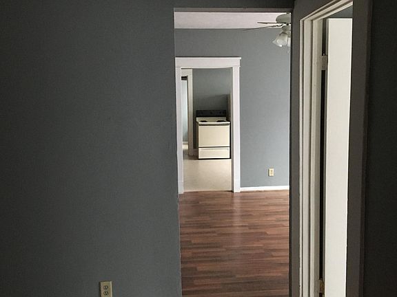 2nd image of 1018 Sherman Ave