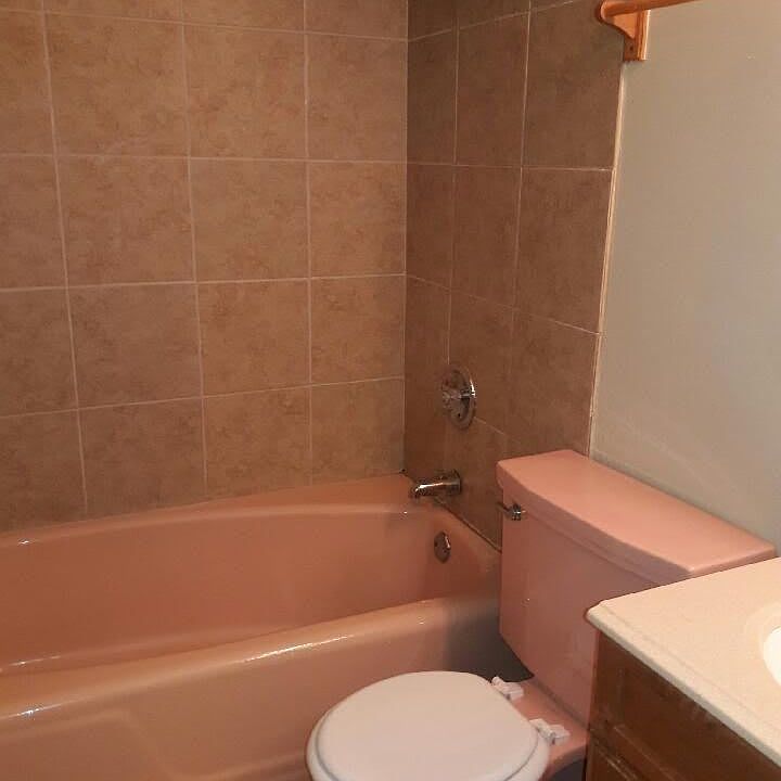 2nd image of 1637 W 89th St APT 4