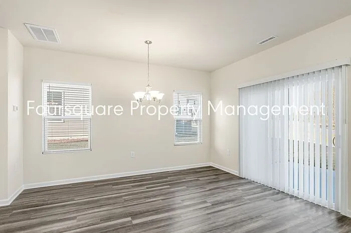 315 Joneshaven Dr — Photo 16