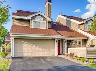 2165 Shenandoah Ct UNIT E, Minneapolis, MN 55447