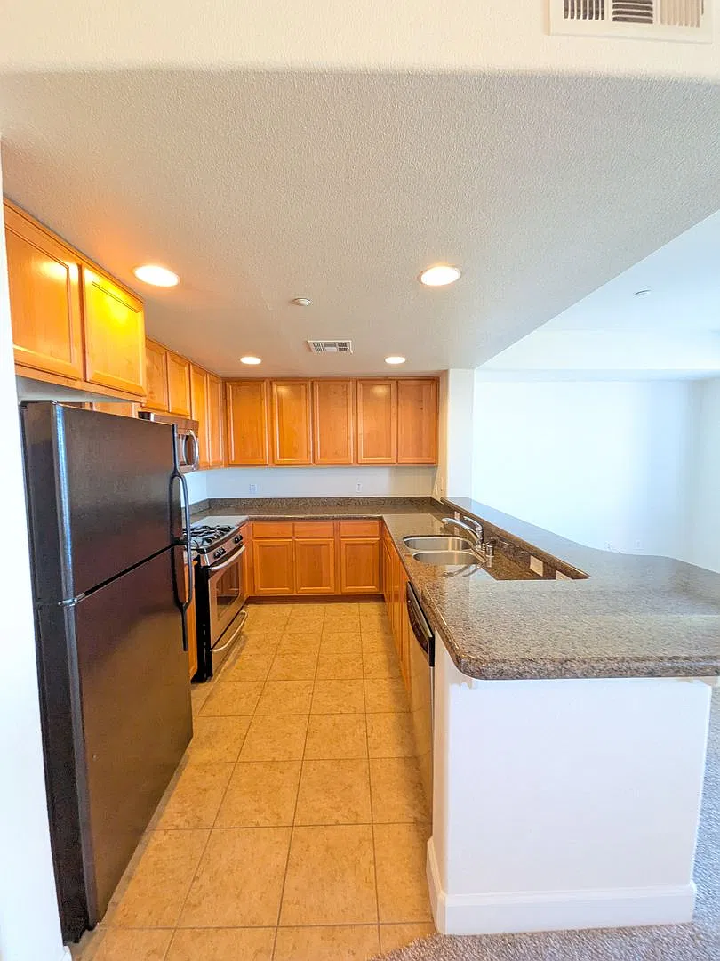 1501 Secret Ravine Pkwy — Photo 4